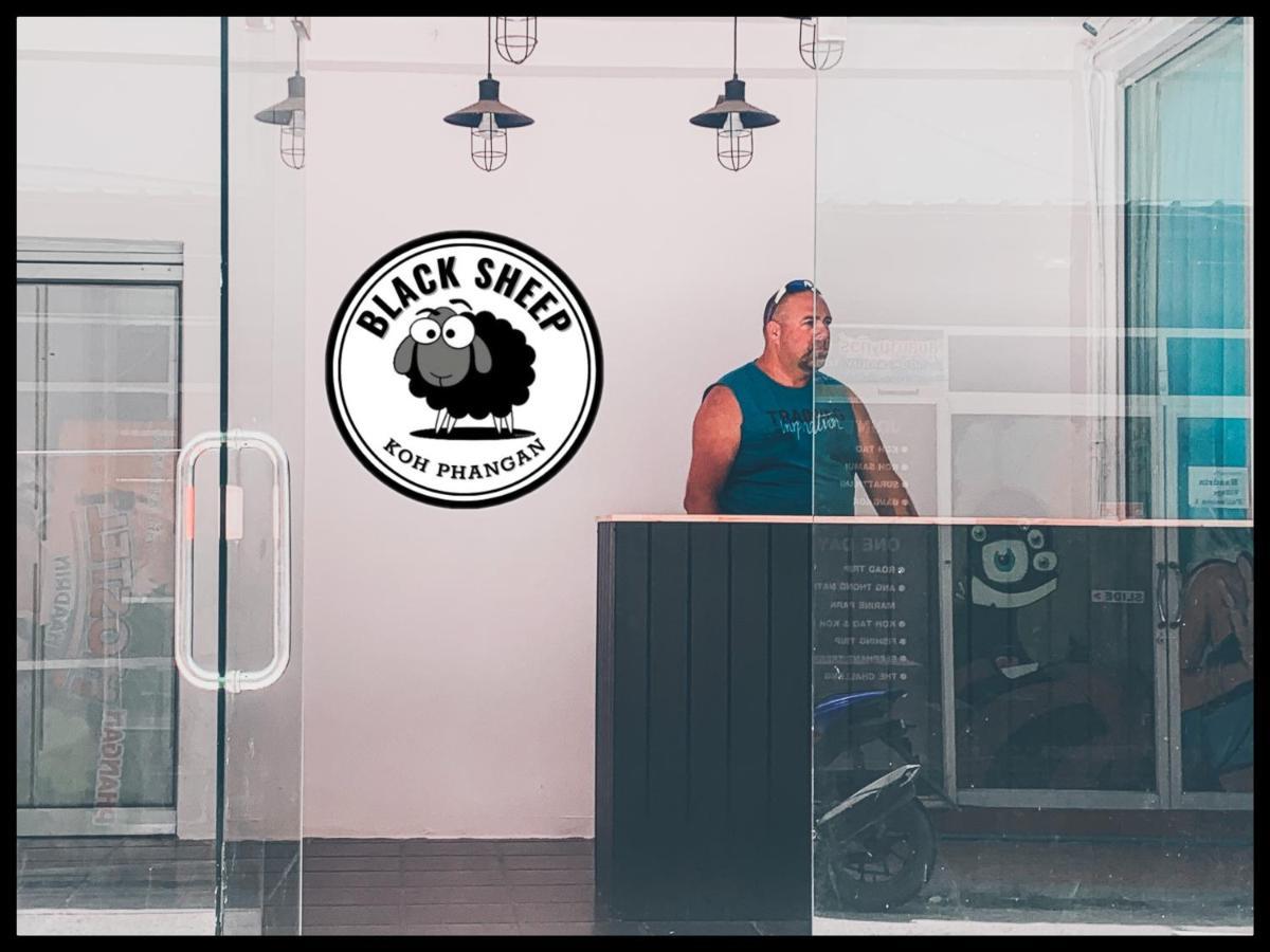 The Black Sheep Hostel Haad Rin Extérieur photo